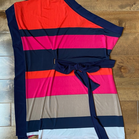 Colorful tunic - Picture 2 of 3